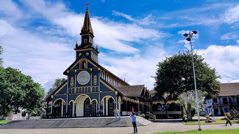 Kon Tum có hai mùa mưa và mùa khô rõ rệt
